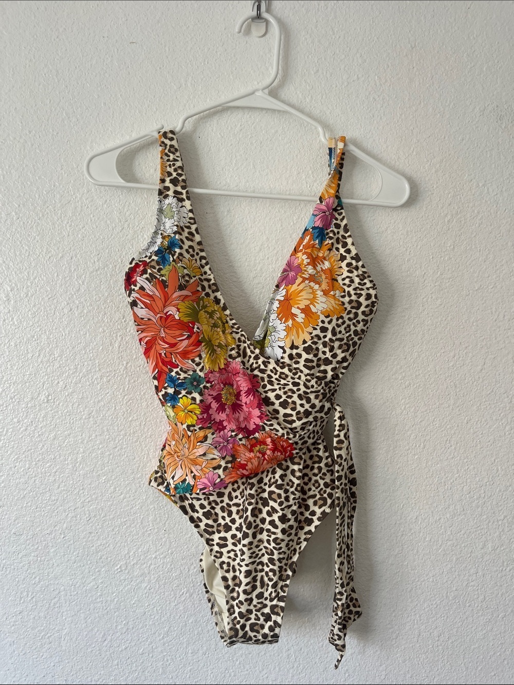 Johnny Was Leopard & Floral Print One Piece Wrap Swimsuit Size XS - Picture 2 of 5